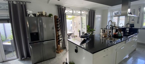 1 bedroom House in Wesel, Germany No. 296808 8