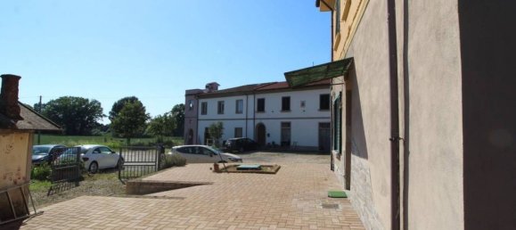4-Zimmer Wohnung in Pontedera, Italy, Nr. 24226 24