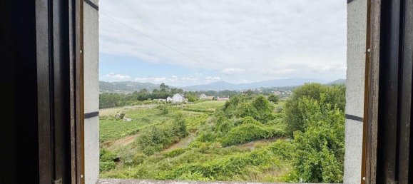 3 bedrooms House in Moncao, Portugal No. 349598 14