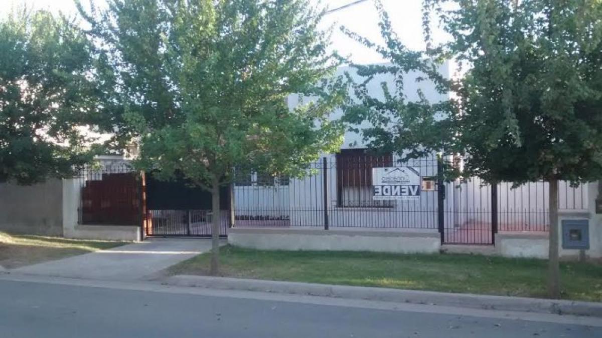 Studio in Lobos, Argentina No. 17208