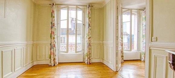 Квартира с 2 спальнями в Версаль, Франция № 291749 2