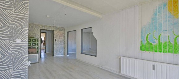 Здание с 7 комнатами в Кассель, Германия № 351482 17