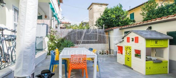 2 chambres Appartement à Livorno, Italy No. 221963 50