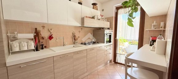 5 rooms House in Capena, Italy No. 298430 9