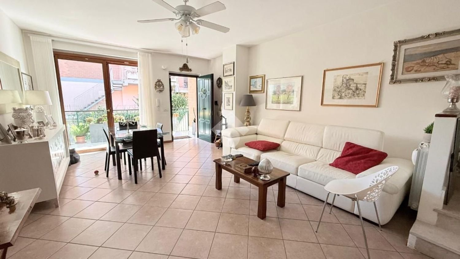 5 rooms House in Capena, Italy No. 298430