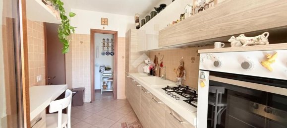 5 rooms House in Capena, Italy No. 298430 8