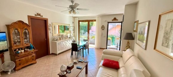 5 rooms House in Capena, Italy No. 298430 3