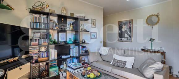 3 bedrooms House in Roviano, Italy No. 39720 41