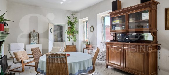 3 bedrooms House in Roviano, Italy No. 39720 6