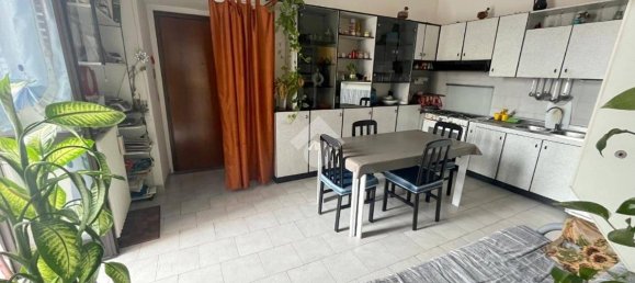 2 bedrooms Apartment in Pinerolo, Italy No. 325069 4