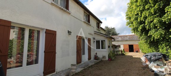 4 bedrooms House in Saint-Claude-de-Diray, France No. 65594 2