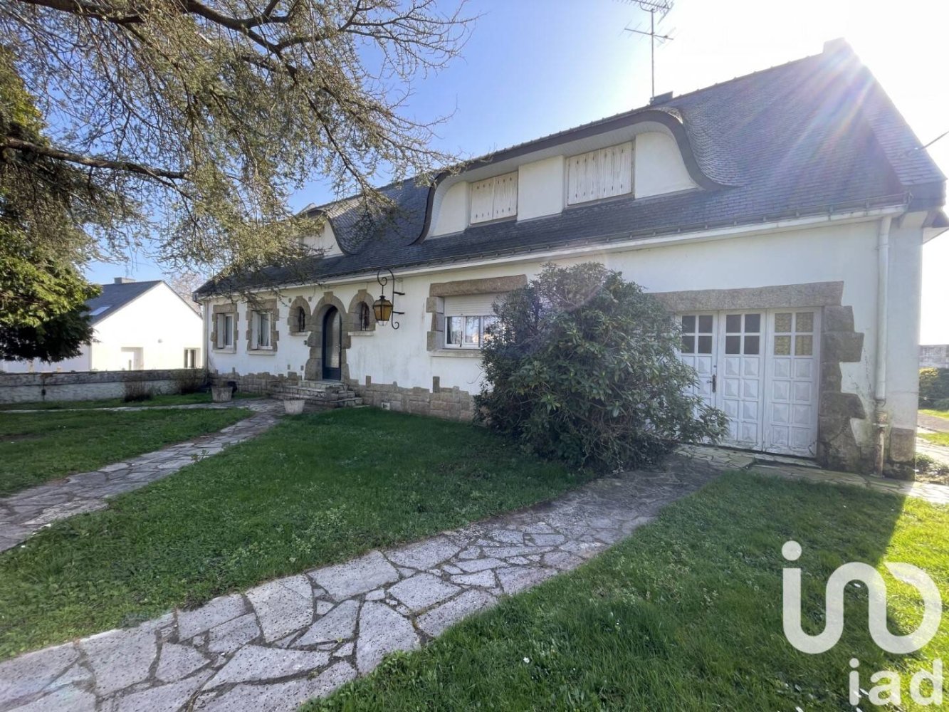 6 bedrooms House in Belz, France No. 317554