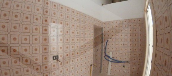 3 rooms Apartment in Cerignola, Italy No. 23775 4