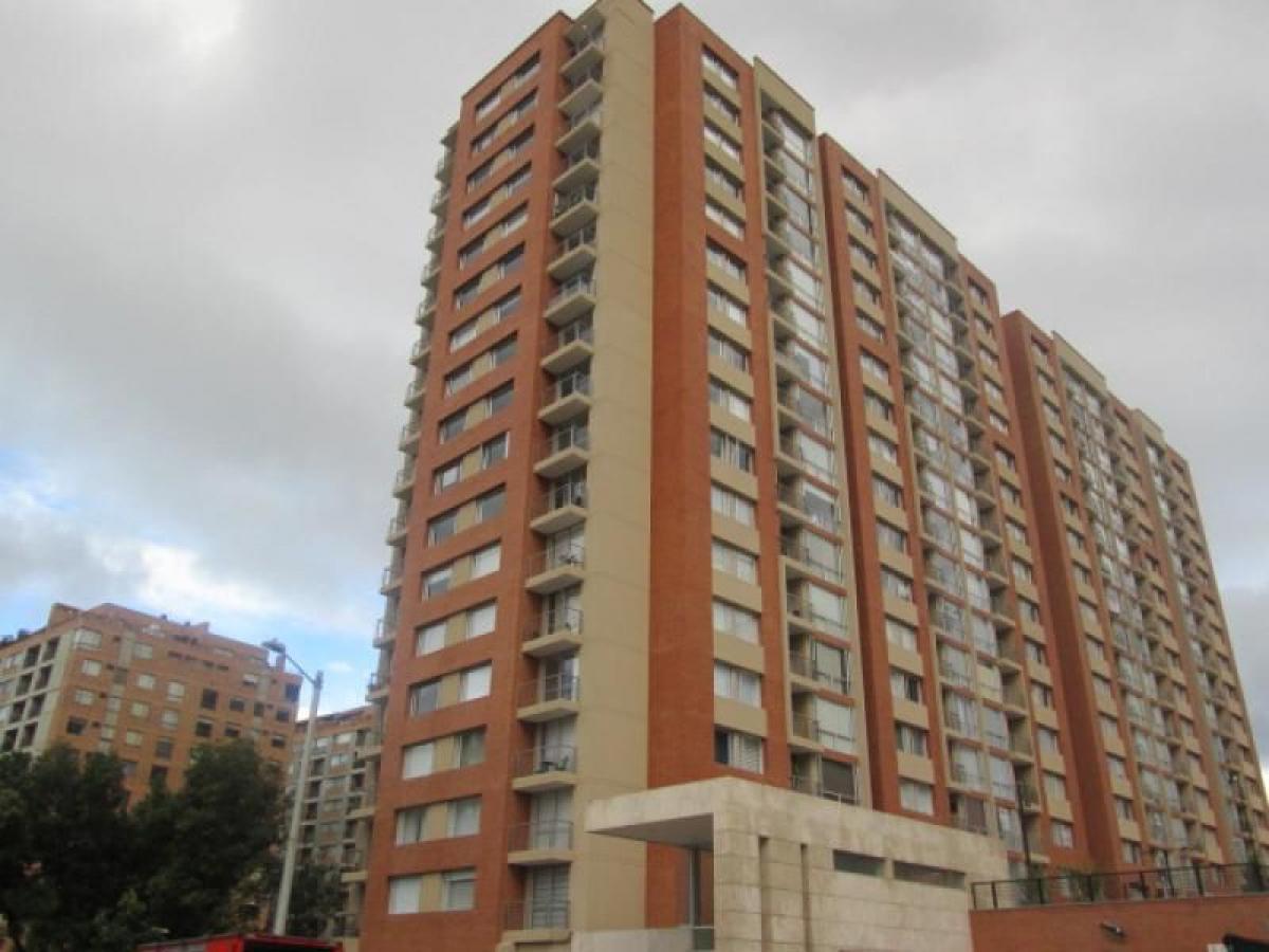 Дом с 3 спальнями в Богота, Колумбия № 11195