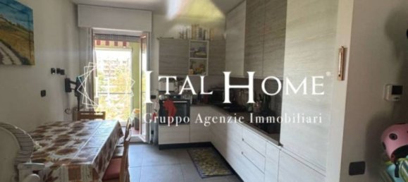 2 Schlafzimmer Wohnung in Milan, Italy, Nr. 337062 3