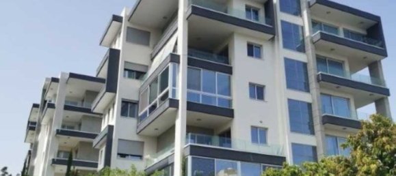 3 bedrooms Apartment in Agios Tychonas, Cyprus No. 12122 5