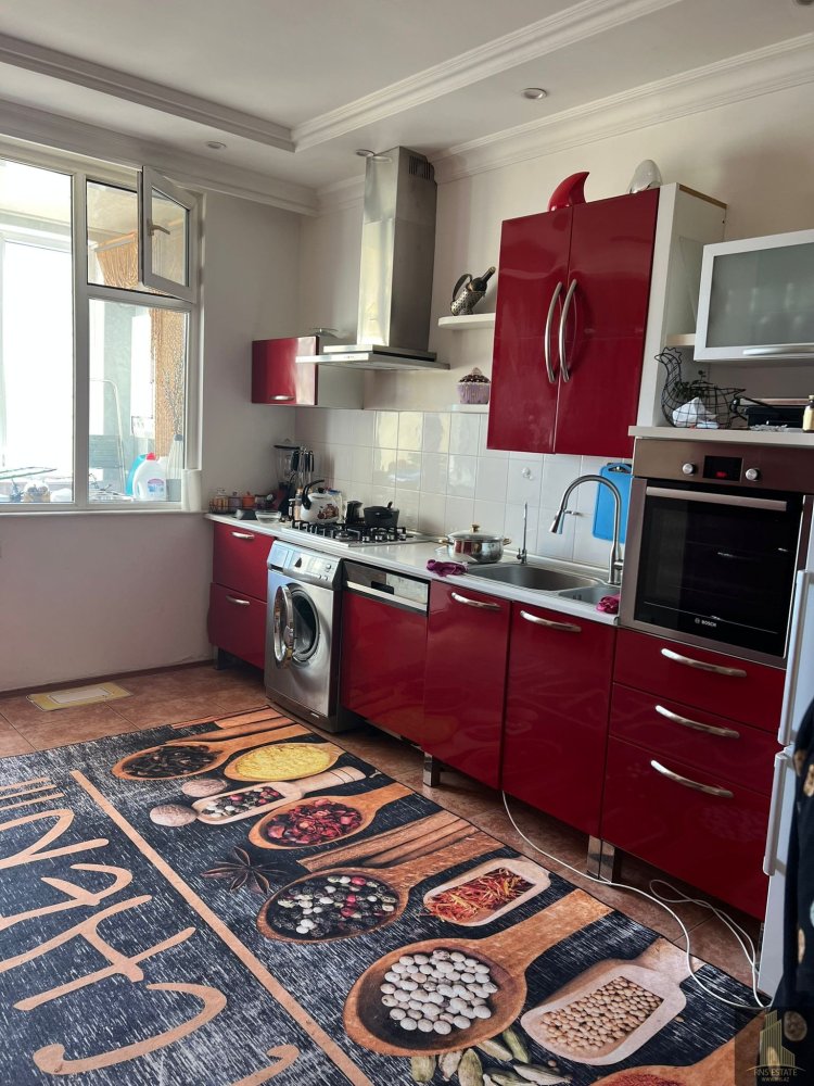 4 bedrooms Apartment in Nasimi, Azerbaijan No. 1330