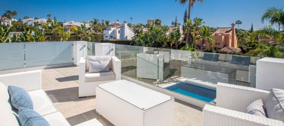 Вилла с 6 спальнями в Марбелья, Испания № 82210 15