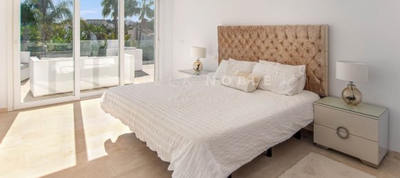 Вилла с 6 спальнями в Марбелья, Испания № 82210 12