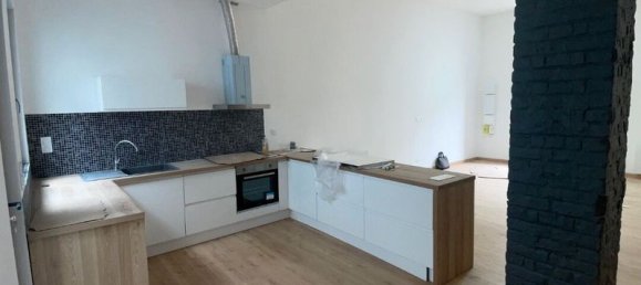  Parking in Bethune, France No. 66826 3