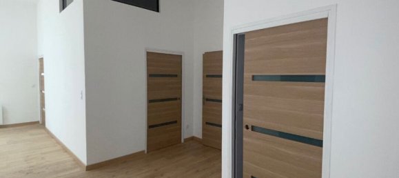  Parking in Bethune, France No. 66826 4