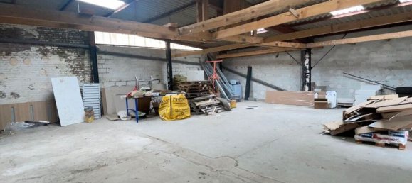  Parking in Bethune, France No. 66826 11