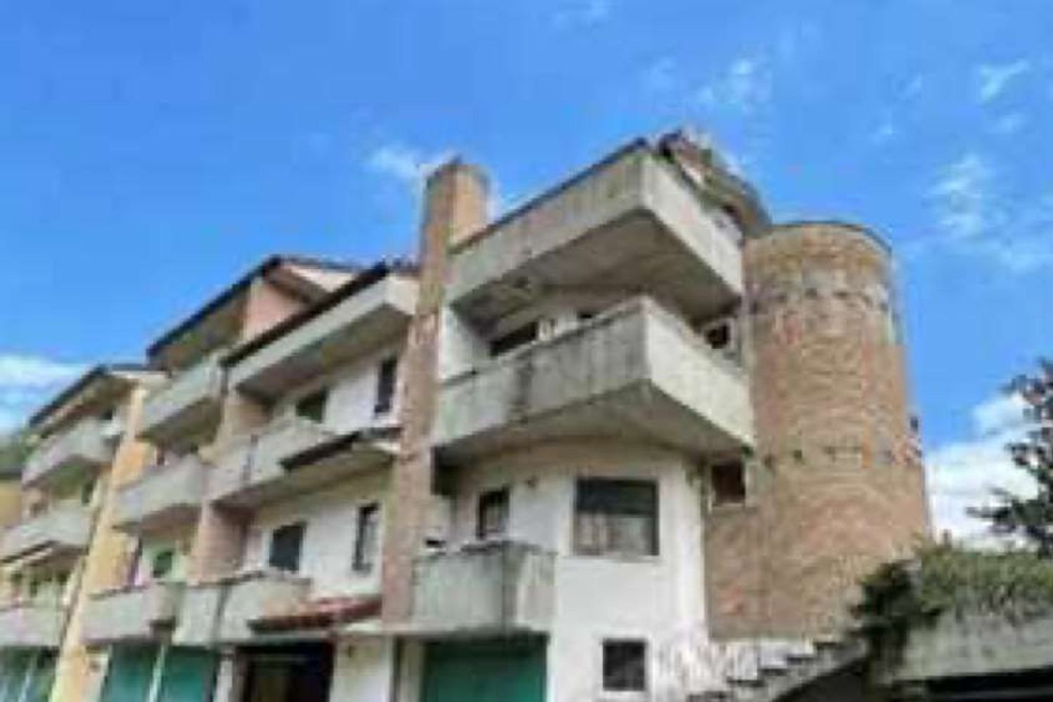 9 bedrooms Duplex in Arsiero, Italy No. 401851