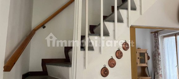 Apartamento de 3 dormitorios en Urbe, Italy No. 36599 20