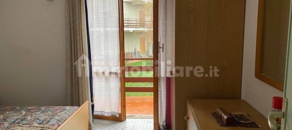 Apartamento de 3 dormitorios en Urbe, Italy No. 36599 22