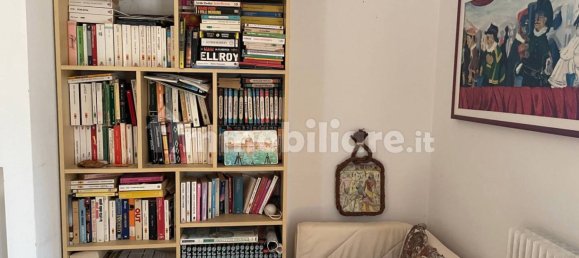 Apartamento de 3 dormitorios en Urbe, Italy No. 36599 13