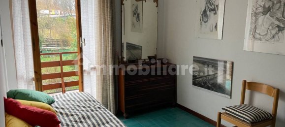 Apartamento de 3 dormitorios en Urbe, Italy No. 36599 24