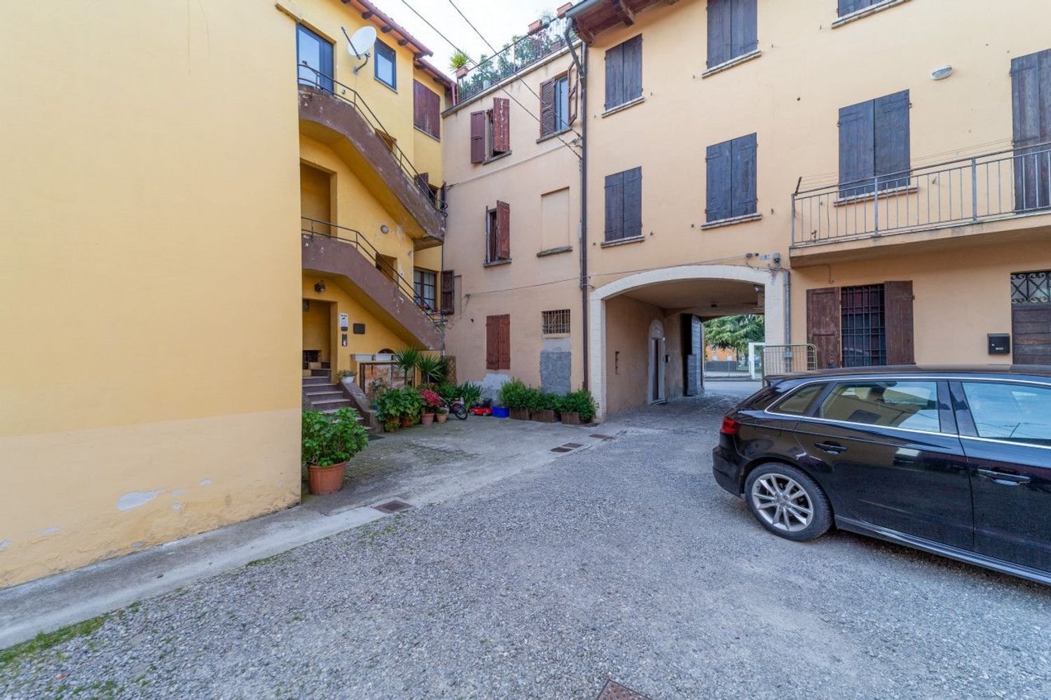 3 rooms Apartment in Montechiarugolo, Italy No. 228874