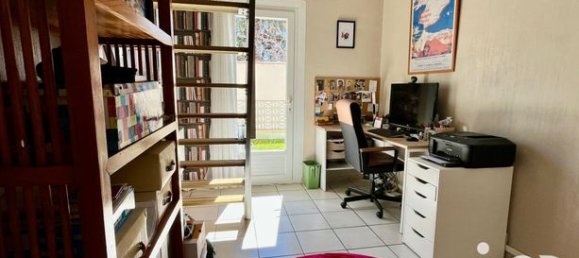 3 chambres Maison à Nîmes, France No. 279164 8