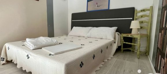 3 chambres Maison à Nîmes, France No. 279164 10