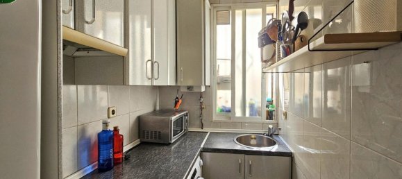 3 bedrooms Apartment in Madrid, Spain No. 173755 9