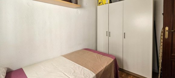 3 bedrooms Apartment in Madrid, Spain No. 173755 20