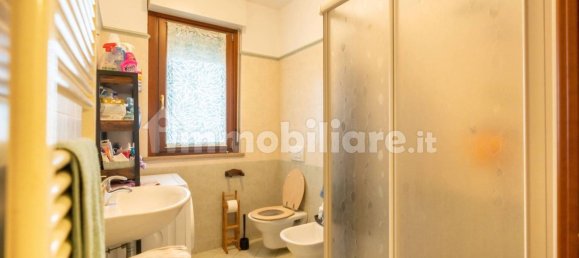 Apartamento de 2 dormitorios en Roseto degli Abruzzi, Italy No. 93885 5