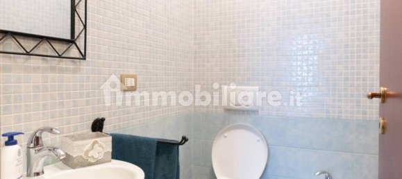 Apartamento de 2 dormitorios en Roseto degli Abruzzi, Italy No. 93885 7