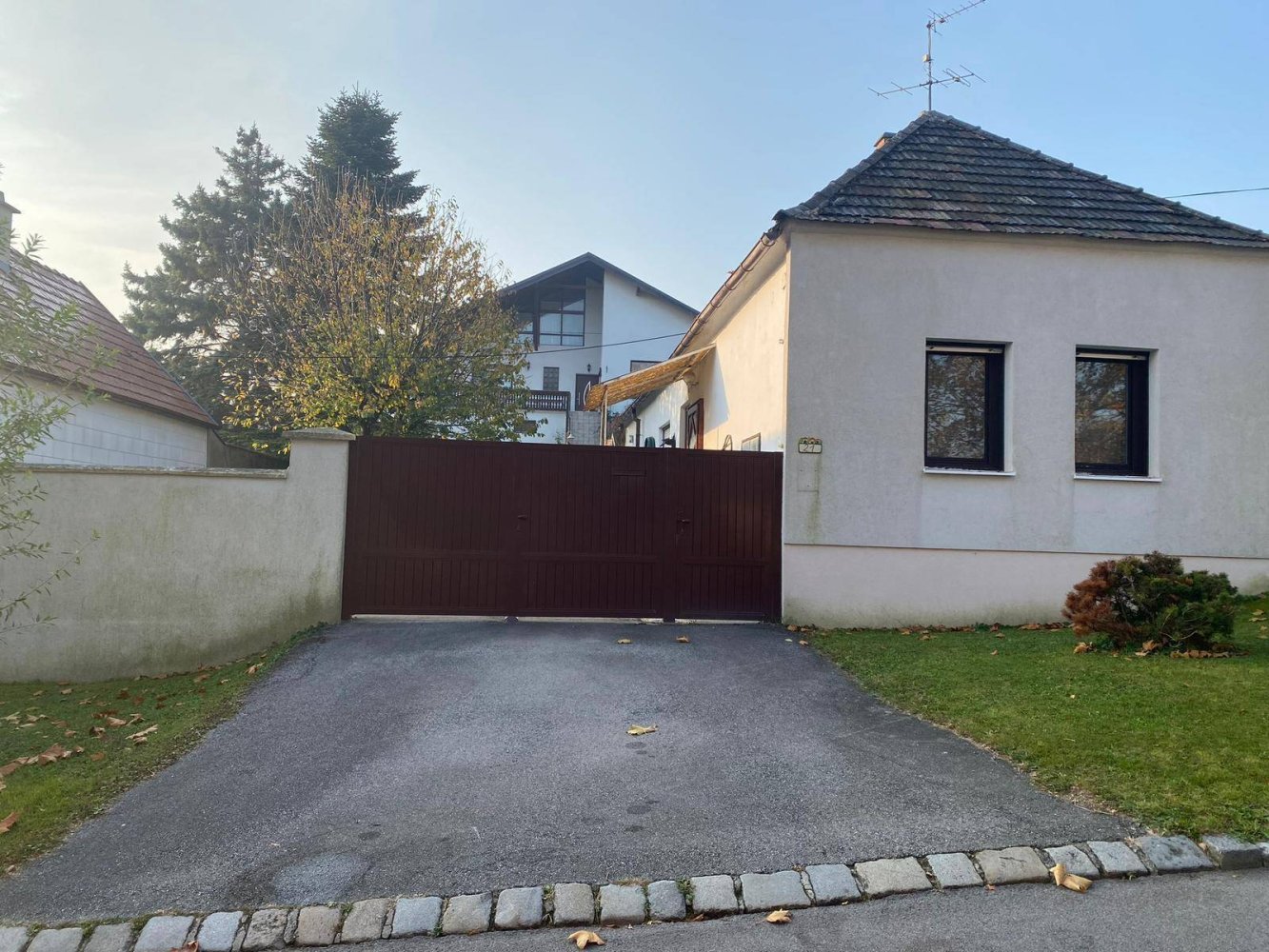 5 rooms House in Steinbrunn, Austria No. 233752