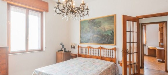 Casa de 5 dormitorios en Lissone, Italy No. 361188 8