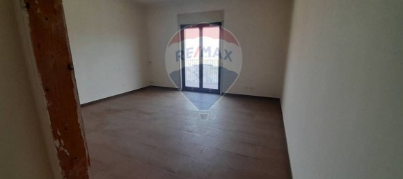 3 Schlafzimmer Wohnung in Camporotondo Etneo, Italy, Nr. 171415 20