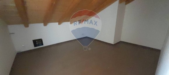 3 Schlafzimmer Wohnung in Camporotondo Etneo, Italy, Nr. 171415 26