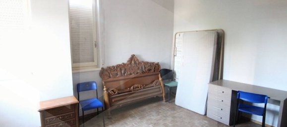 5 rooms Apartment in Bologna, Italy No. 27488 5