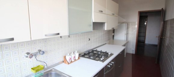 5 rooms Apartment in Bologna, Italy No. 27488 16