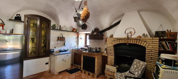 6 bedrooms House in San Donato Val di Comino, Italy No. 309852 31