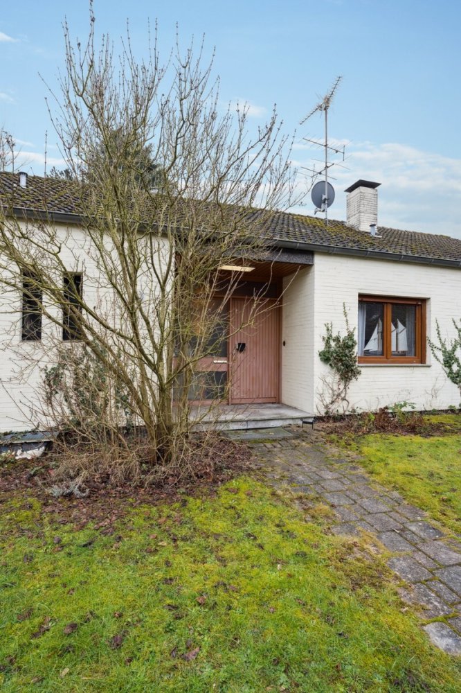 Bungalow de 4 divisões em Korschenbroich, Germany N.º 55362