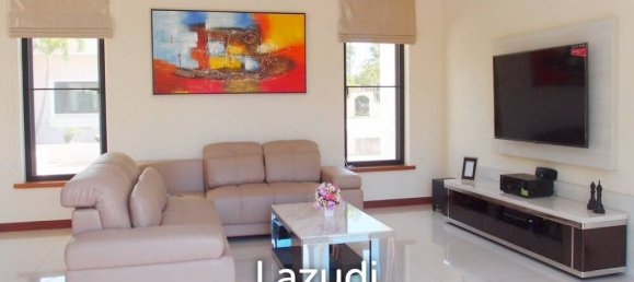 4 bedrooms Villa in Bang Lamung, Thailand No. 17762 3