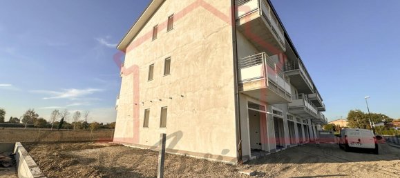 4-salle Appartement à Loreggia, Italy No. 230852 33