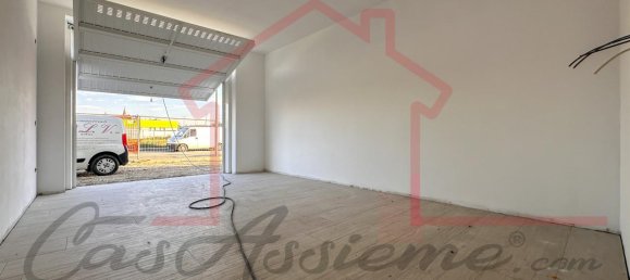 4-salle Appartement à Loreggia, Italy No. 230852 29