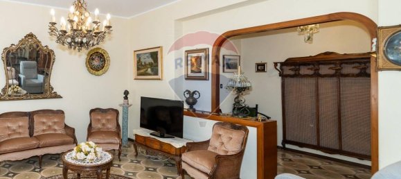 5 rooms Apartment in Gravina di Catania, Italy No. 106627 8